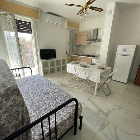 Residence Adriano Lido Adriano Zewnętrze zdjęcie
